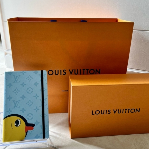 Louis Vuitton x Sun Yitian Jane NotebookMM Blue Monogram - Picture 1 of 8